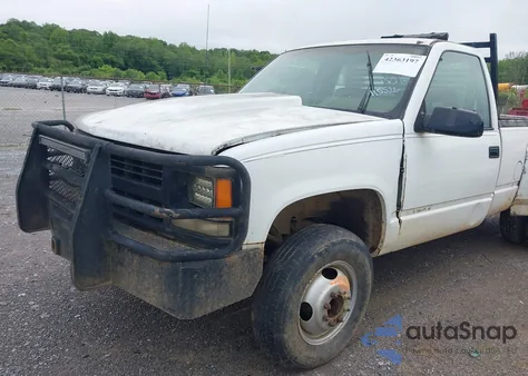 1994 Chevrolet Gmt-400 K2500 из США, поврежденный, VIN 1GCGK24K5RE110526